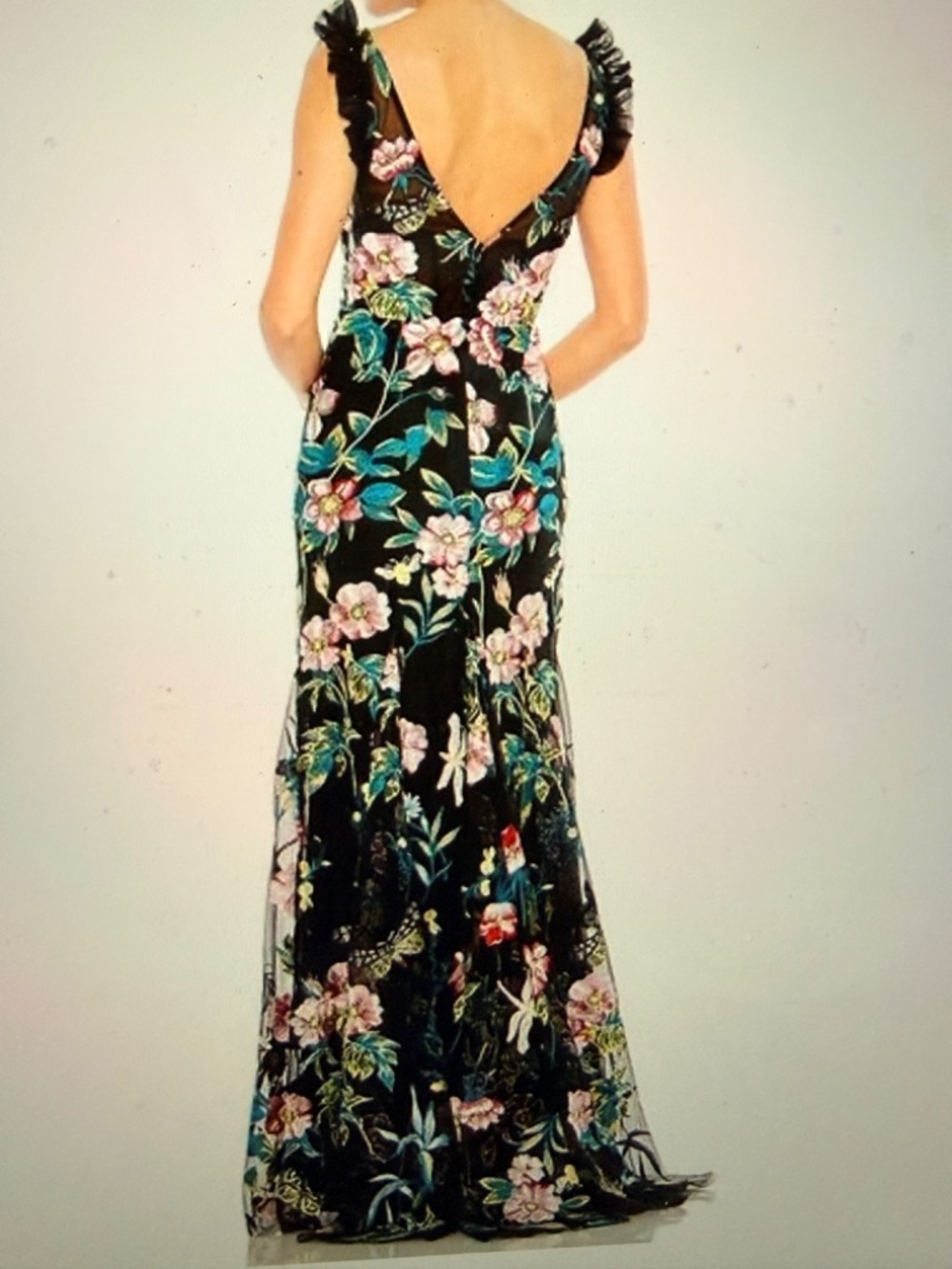 Mac Duggal Black Embroidered Floral Plunge Neck Trumpet Gown NWT Anthropologie - Picture 3 of 15